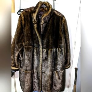 Another awesome like new Dennis Basso vintage faux fur 3/4 length dress coat